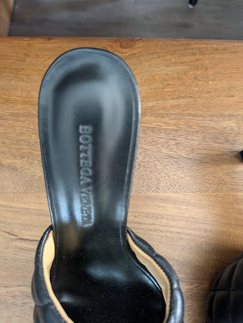 Bottega Veneta Black Quilted Slide Mules Size 40 - Picture 3 of 8